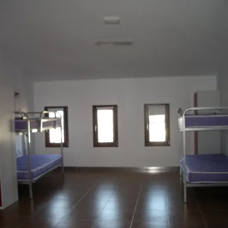 Hostel El Castillo By *